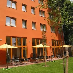 26 3*, Berlino Germania